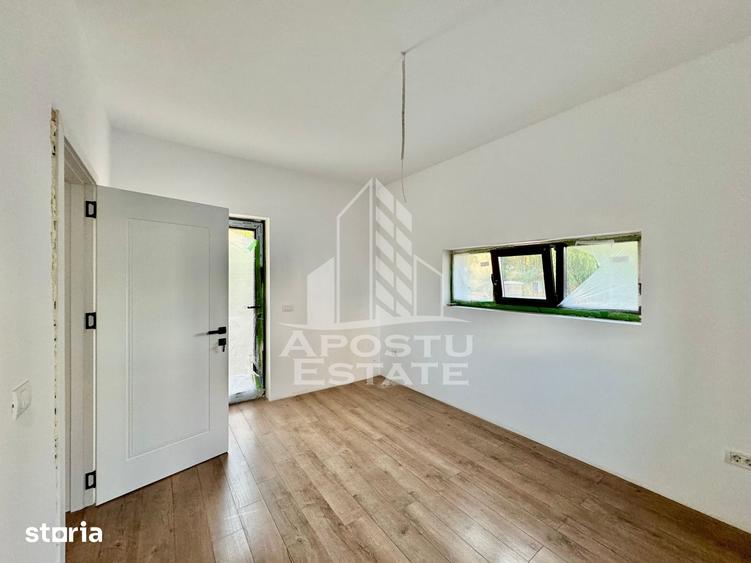 Casă cu 4 camere cu Teren 260 Mp în Baba-Dochia
