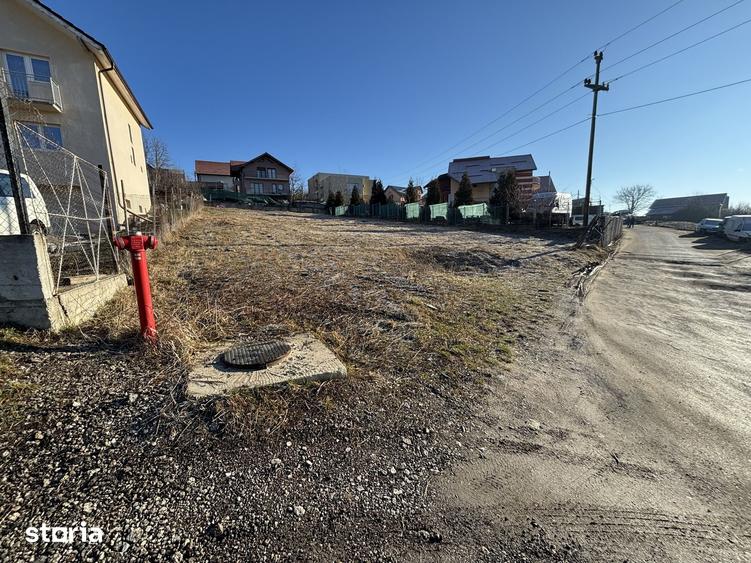 Teren de 800 mp, în Dâmbul Rotund