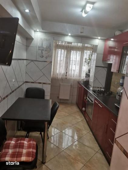 Apartament cu 3 camere în Vest