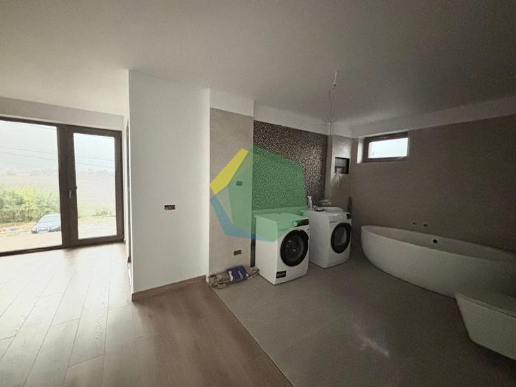Duplex cu 5 camere cu Garaj în Jilava