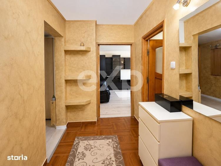 Apartament cu 3 camere decomandat în Est