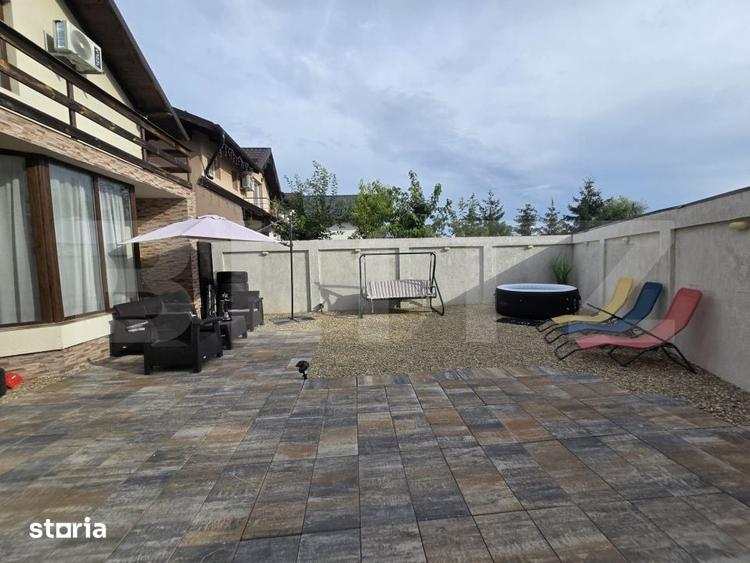 Casă cu 4 camere decomandat cu Teren 380 Mp în Priseaca