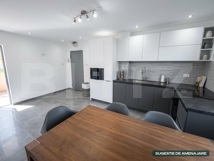 Apartament cu 3 camere decomandat, mobilat în Micro 11