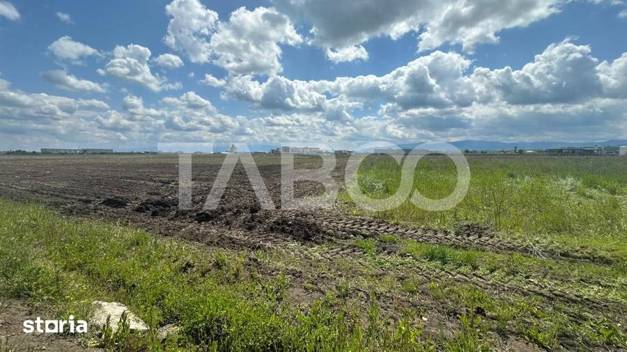 Teren de 9000 mp, în Central
