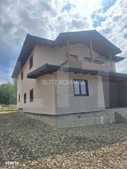 Casa de vacanta, 175 mp, Lacul Surduc