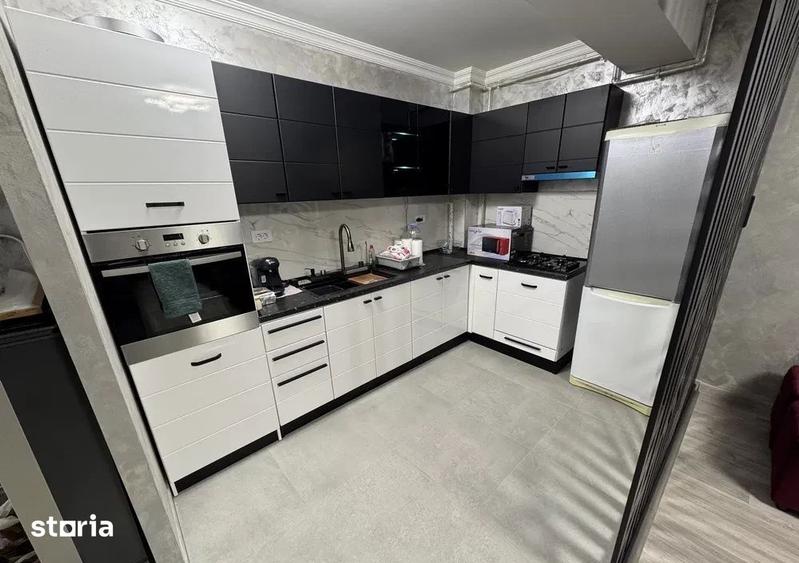 Apartament cu 2 camere decomandat, mobilat în Energia