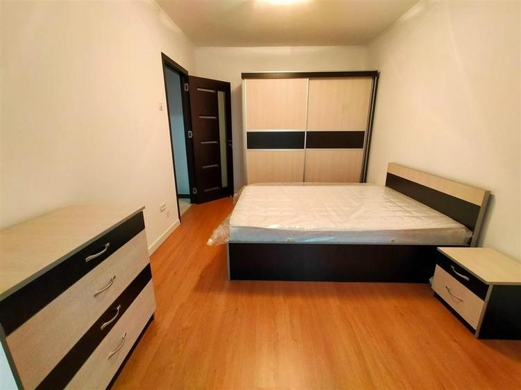 Apartament cu 2 camere semidecomandat, mobilat în Iancului