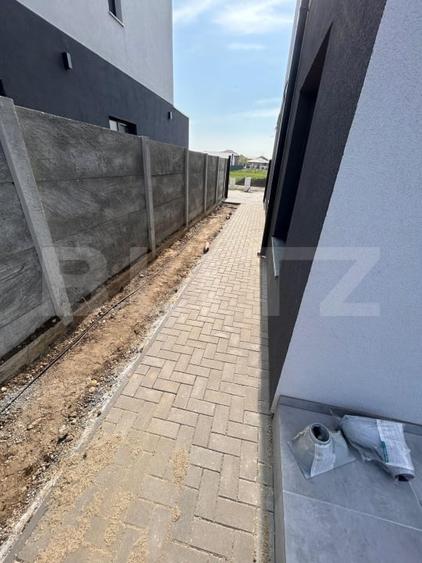 1/2 Duplex, 117mp,  despărțit prin camera tehnică - 10