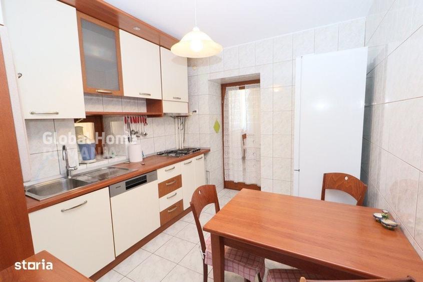 Apartament cu 4 camere decomandat, mobilat în 1 Mai