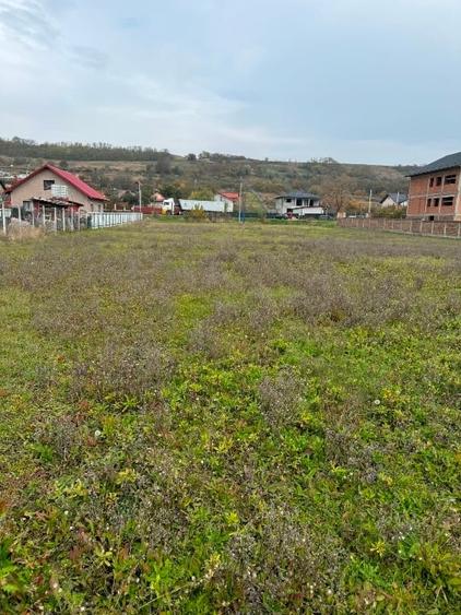 Teren Construcții intravilan de 2300 mp, în Exterior Nord