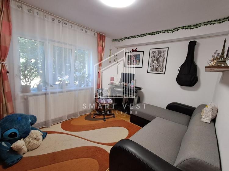 Apartament cu 2 camere semidecomandat, mobilat în Micro 16
