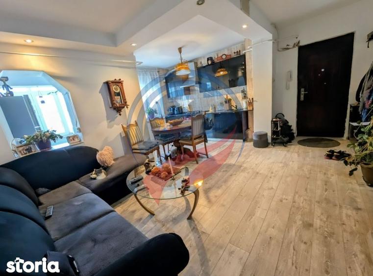 Apartament cu 4 camere în Central