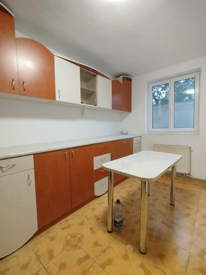 Casă individuală cu 3 camere cu Teren 140 Mp în Griviței