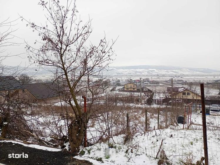 Teren de 1490 mp, în Muntenii de Jos