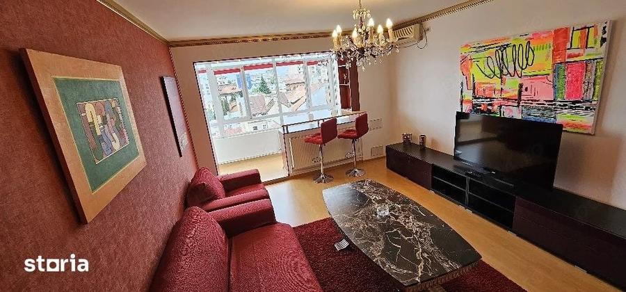 Apartament cu 2 camere decomandat în Universitate