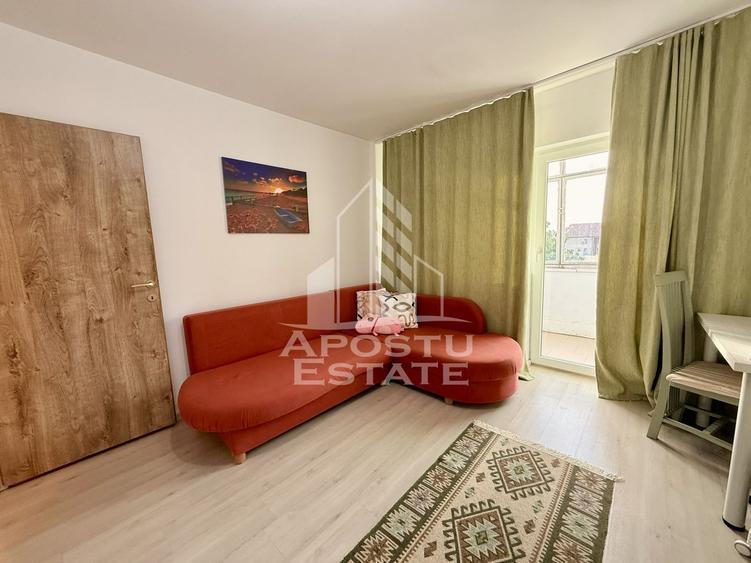 Apartament cu 2 camere decomandat, mobilat în Complex Studențesc