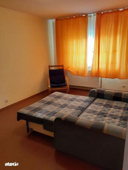 Apartament cu 3 camere decomandat în Nord