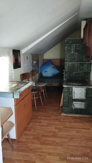 Casă cu 3 camere în Sascut