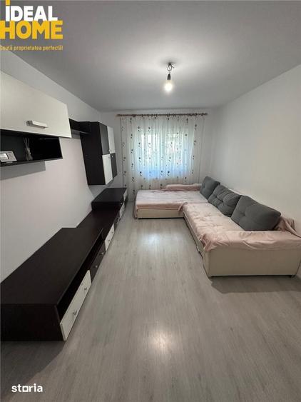 Apartament cu 3 camere decomandat în Dacia