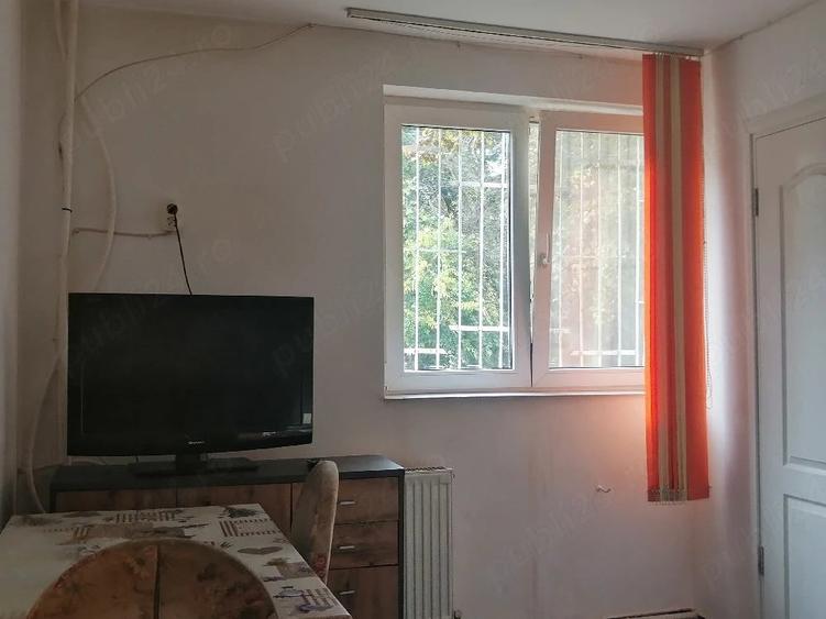 Apartament cu 2 camere nedecomandat în Rogerius