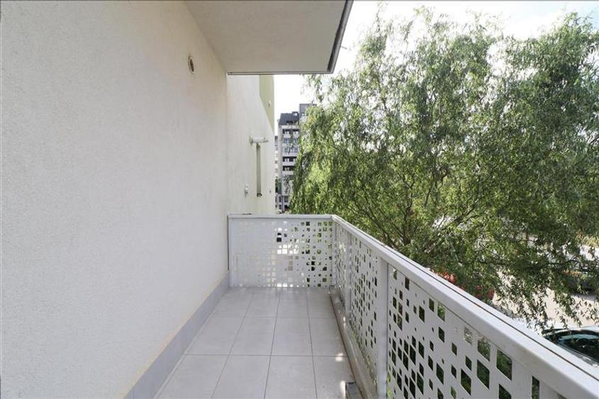 Apartament cu 2 camere decomandat în Păcurari