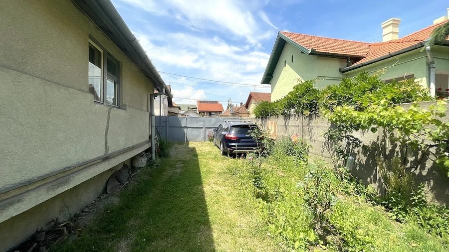 Casă cu 2 camere cu Teren 360 Mp în Mărăști