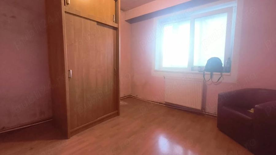 Apartament cu 2 camere decomandat în Minerul
