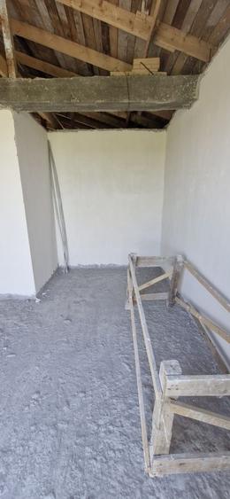 Duplex cu 3 camere cu Teren 240 Mp în Nord-Est