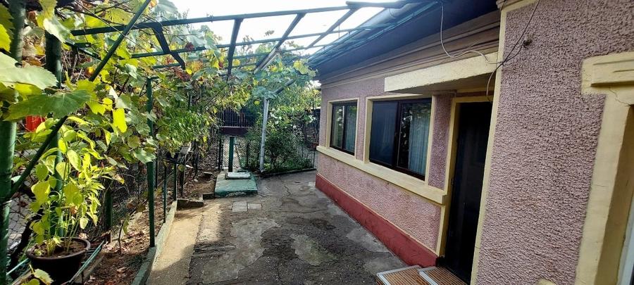 Casă individuală cu 3 camere cu Teren 250 Mp în Bucureștii Noi