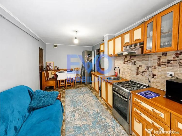 Apartament cu 2 camere semidecomandat în Tomești