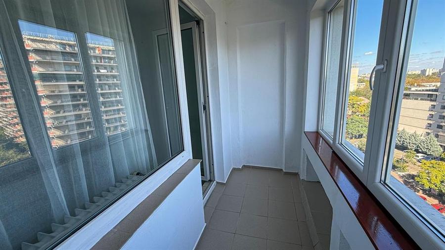 Apartament cu 3 camere decomandat, mobilat în Dristor — fotografia 3