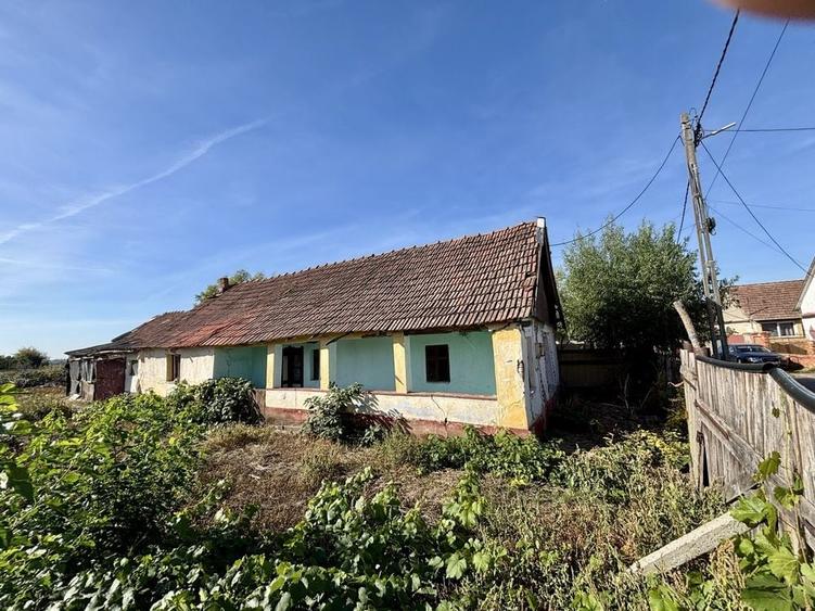 Casă cu 2 camere în Parhida