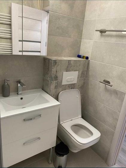 Apartament cu 2 camere semidecomandat în Tomis I