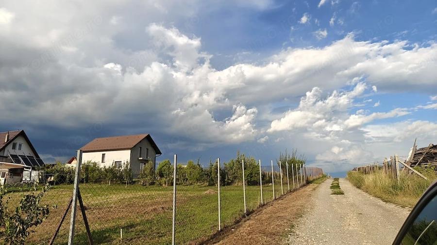 Teren de 884 mp, în Central