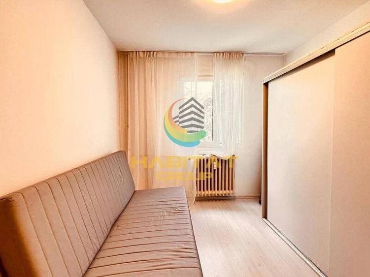 Apartament cu 3 camere semidecomandat, mobilat în Brâncoveanu