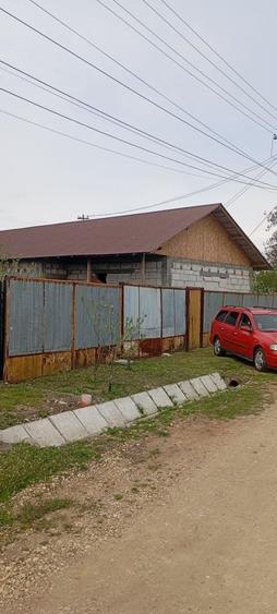 Casă cu 4 camere în Udeni