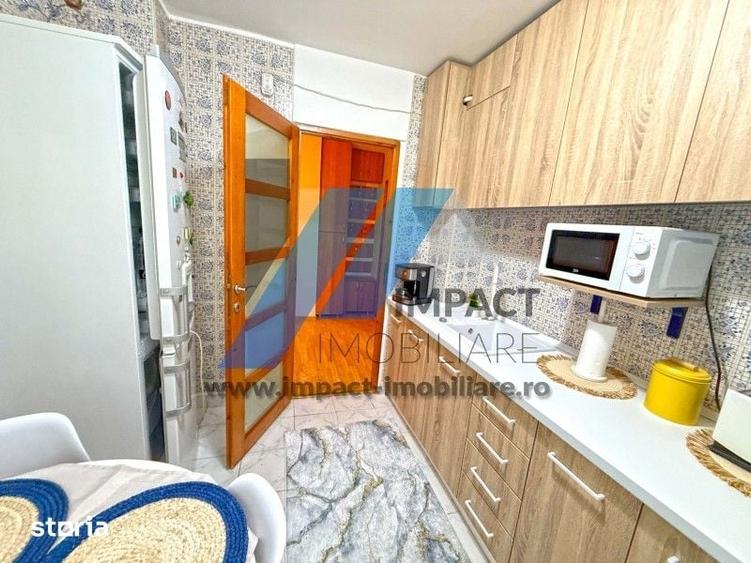 Apartament cu 2 camere decomandat în 1 Mai