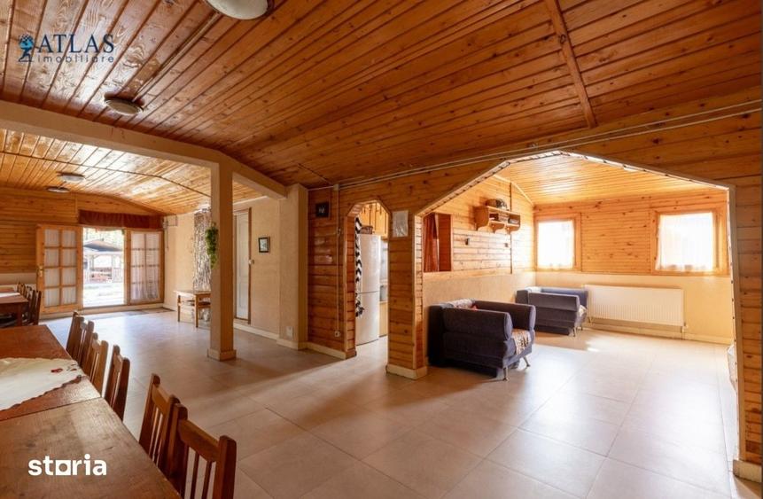Casă cu 9 camere cu Teren 2600 Mp în Brăduț