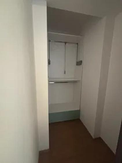 Apartament cu 3 camere decomandat, mobilat în Prelungirea Ghencea