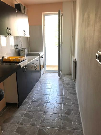 Apartament cu 2 camere decomandat în Astra
