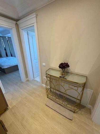 Apartament cu 2 camere decomandat în Tomis Plus