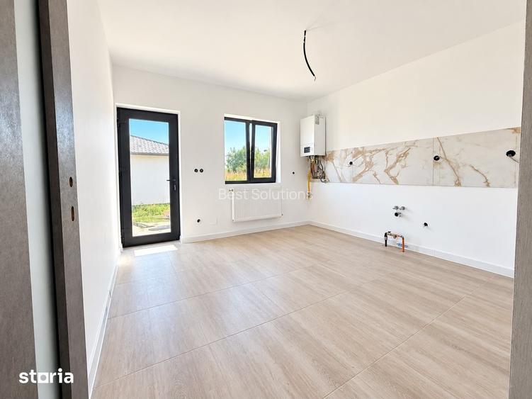 Casa 3 camere Dancu Holboca, caramida, la CHEIE!
