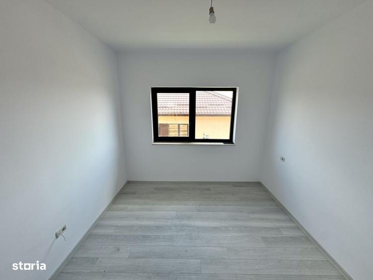Casă cu 4 camere în Valea Lupului