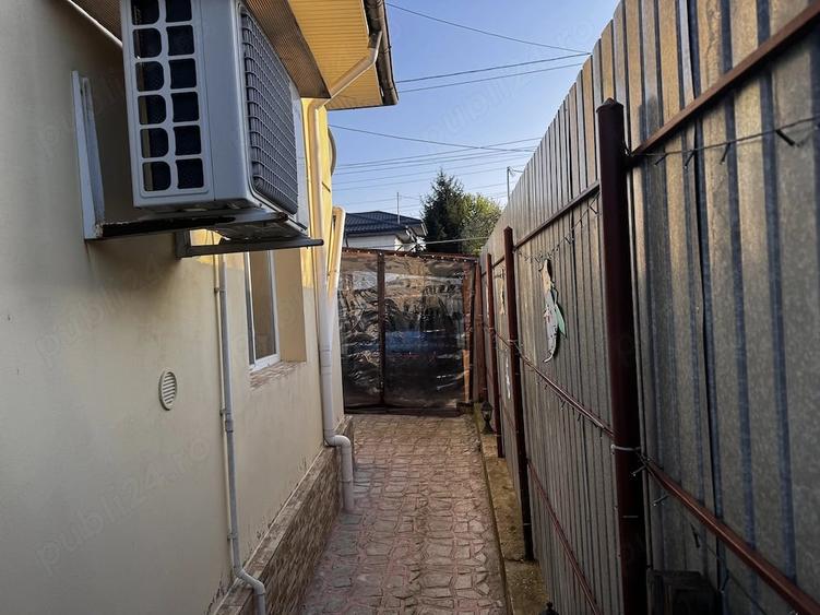 Casă cu 3 camere cu Teren 220 Mp în Central