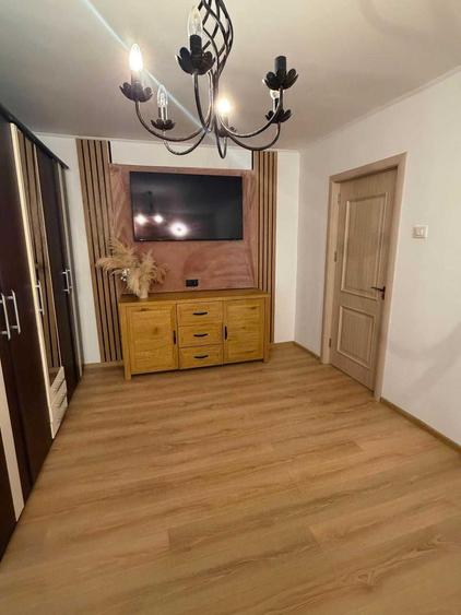 Apartament cu 3 camere în Anda