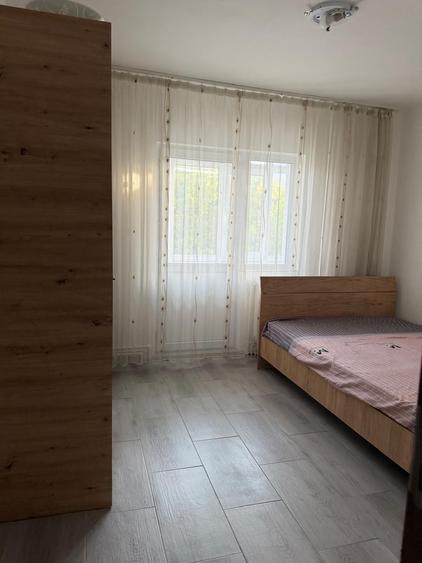 Apartament cu 2 camere decomandat în Mofleni
