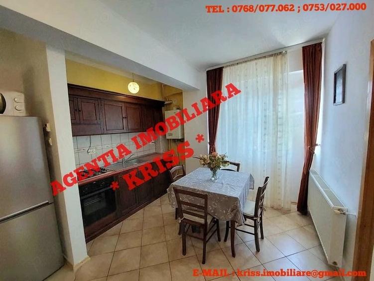 Apartament cu 3 camere decomandat în Prundu
