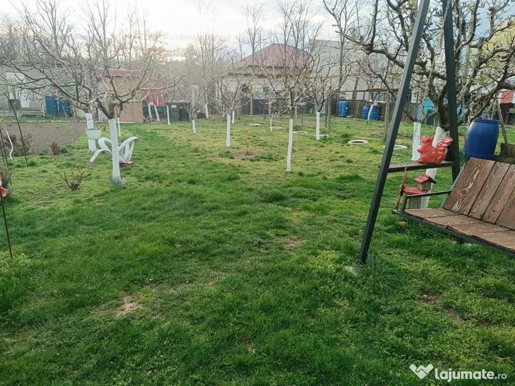 Casă cu 4 camere în Smârdan
