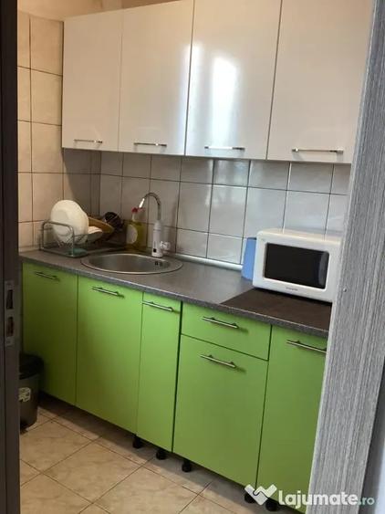 Garsonieră semidecomandată în Astra