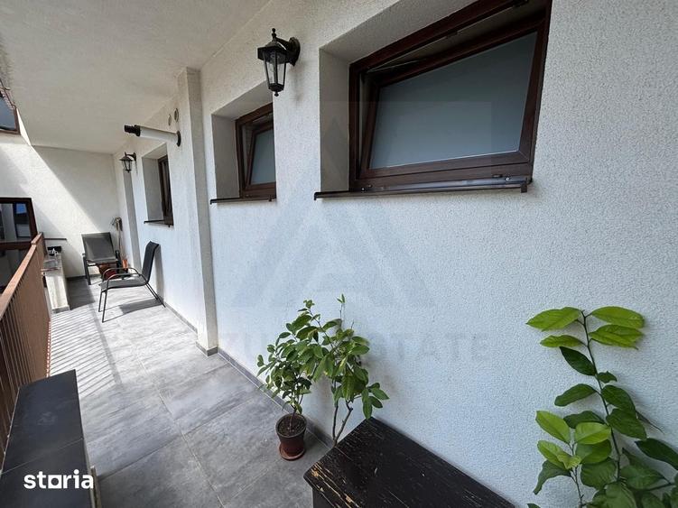 Apartament cu 3 camere decomandat, mobilat în Central